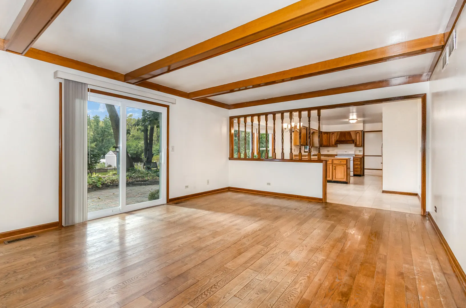 1120 COLGATE Court IL