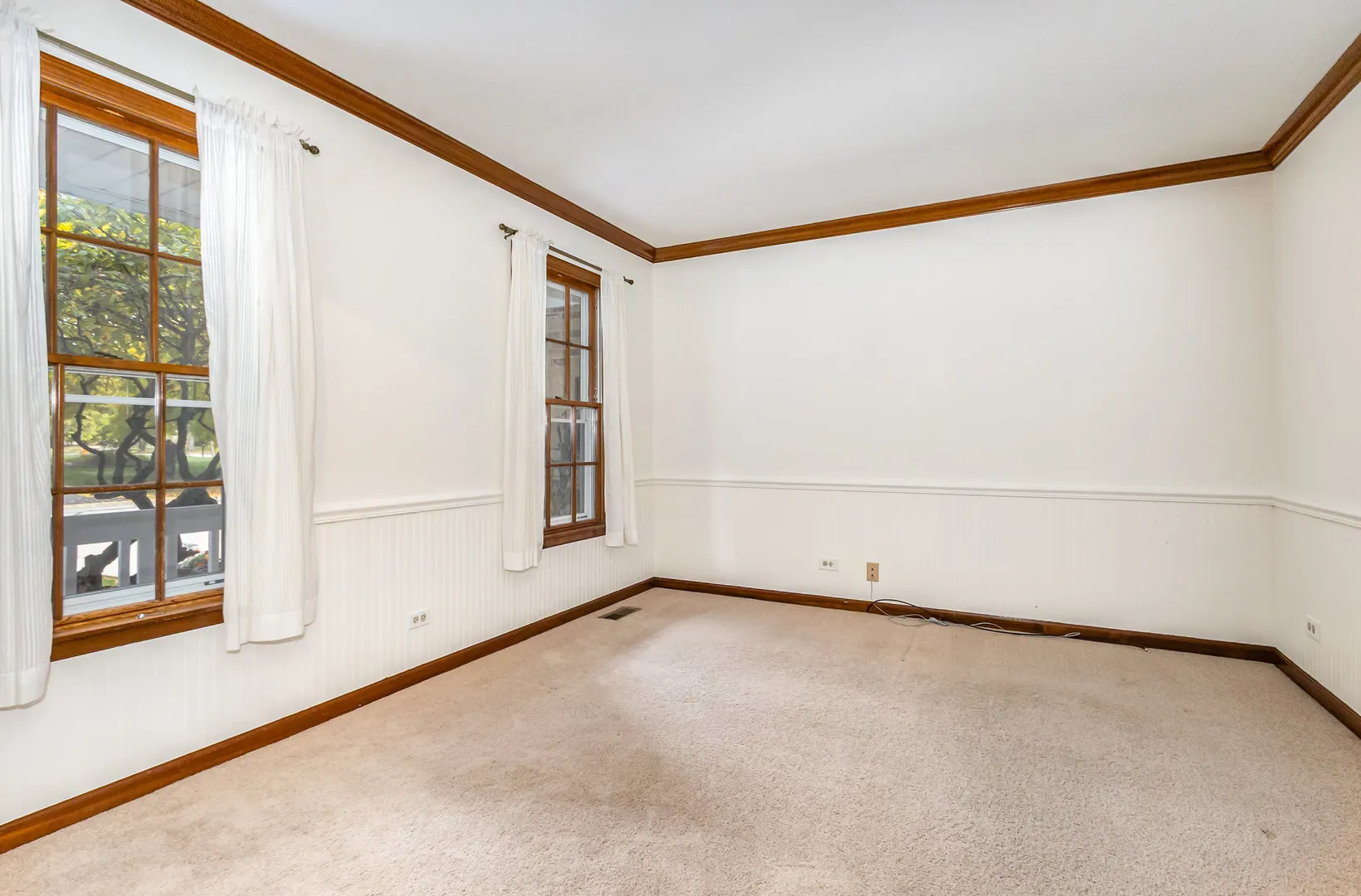 1120 COLGATE Court IL