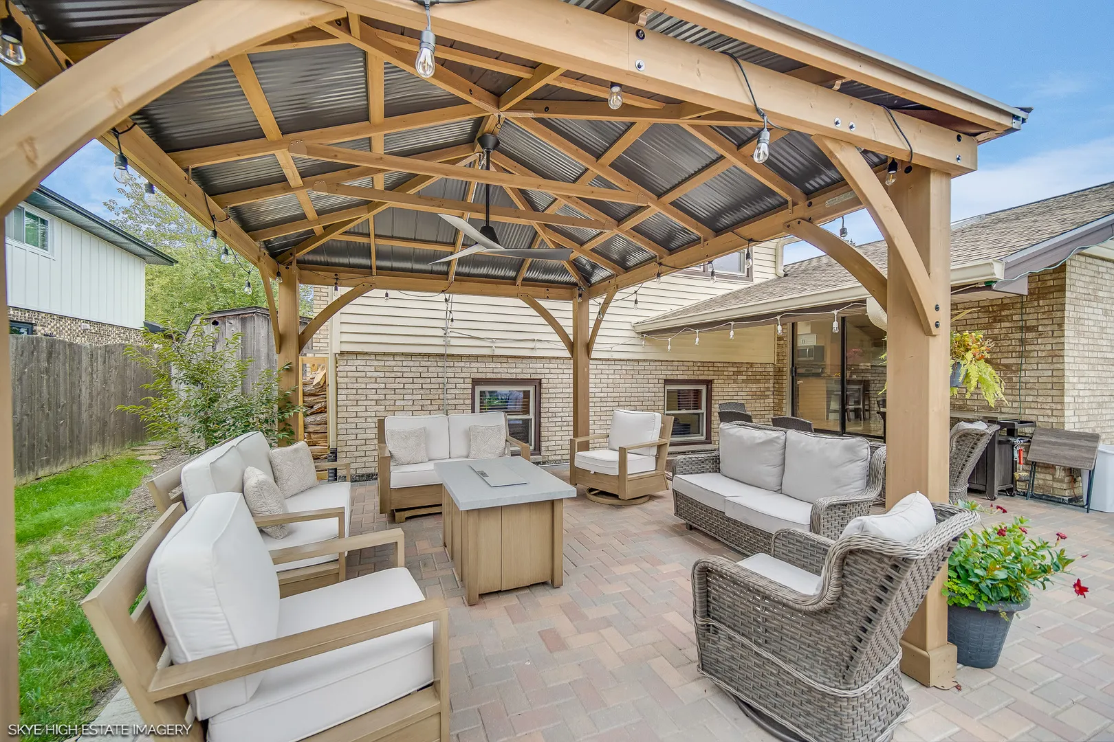 12152 Forestview Drive IL
