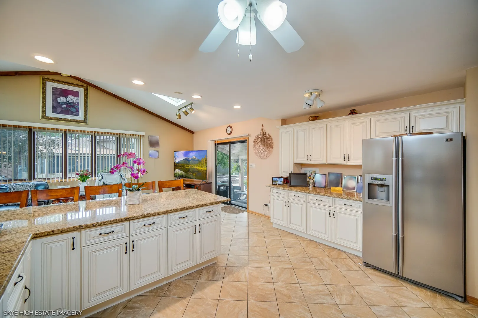 12152 Forestview Drive IL