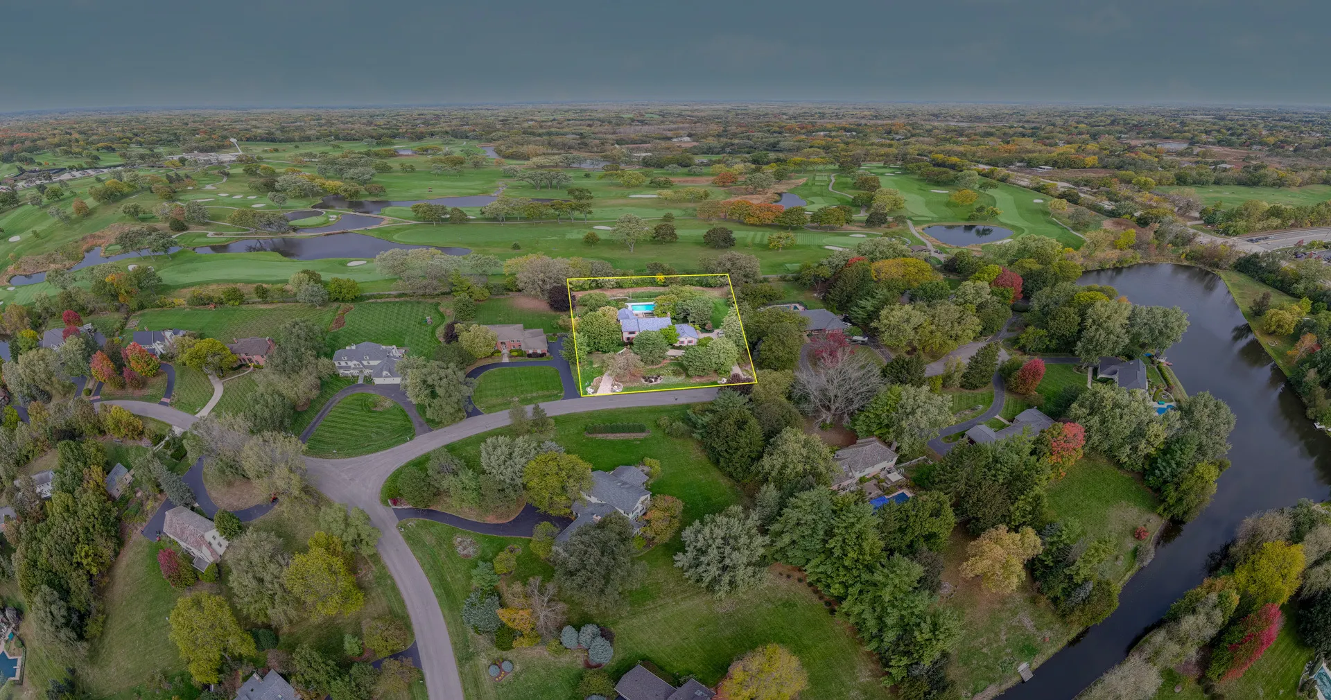 4143 Three Lakes Court IL