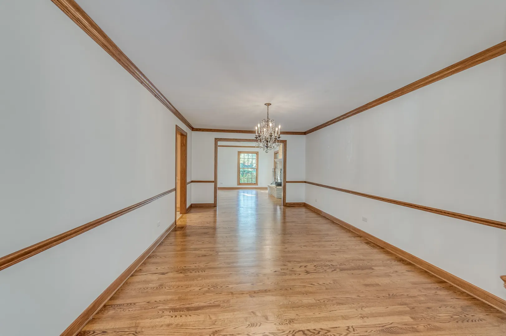 4143 Three Lakes Court IL