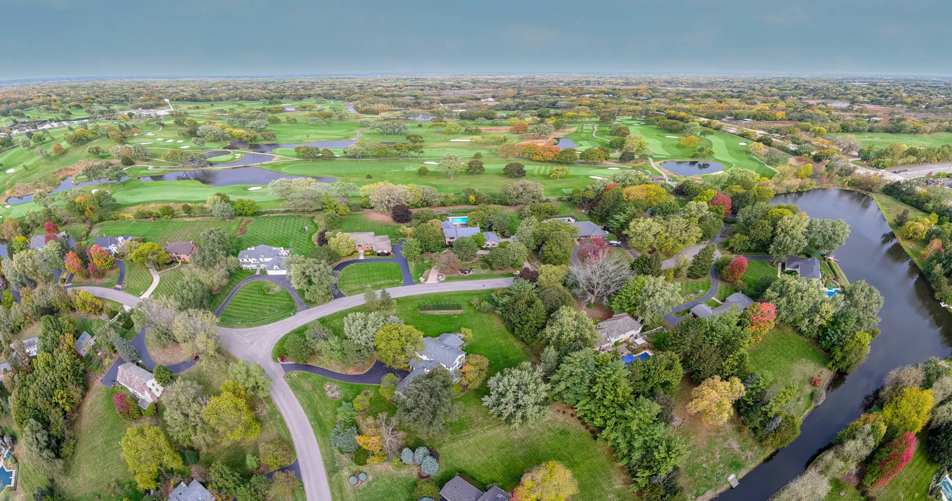 4143 Three Lakes Court IL