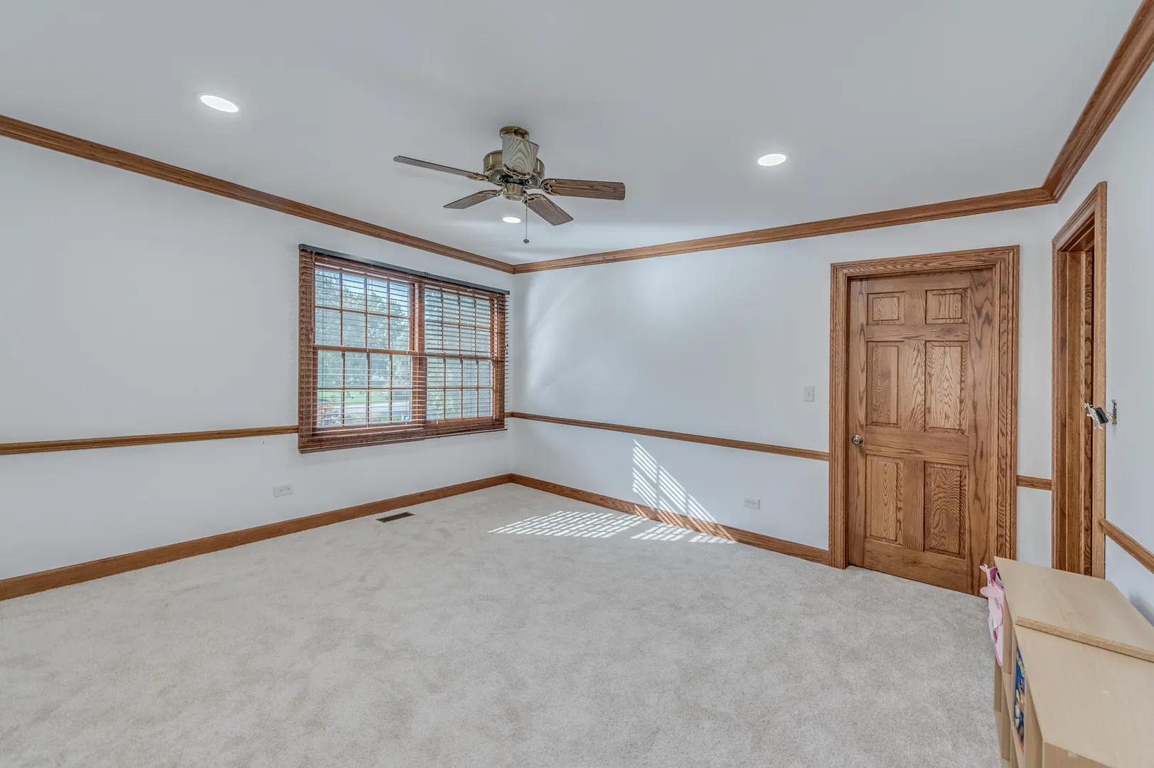 4143 Three Lakes Court IL