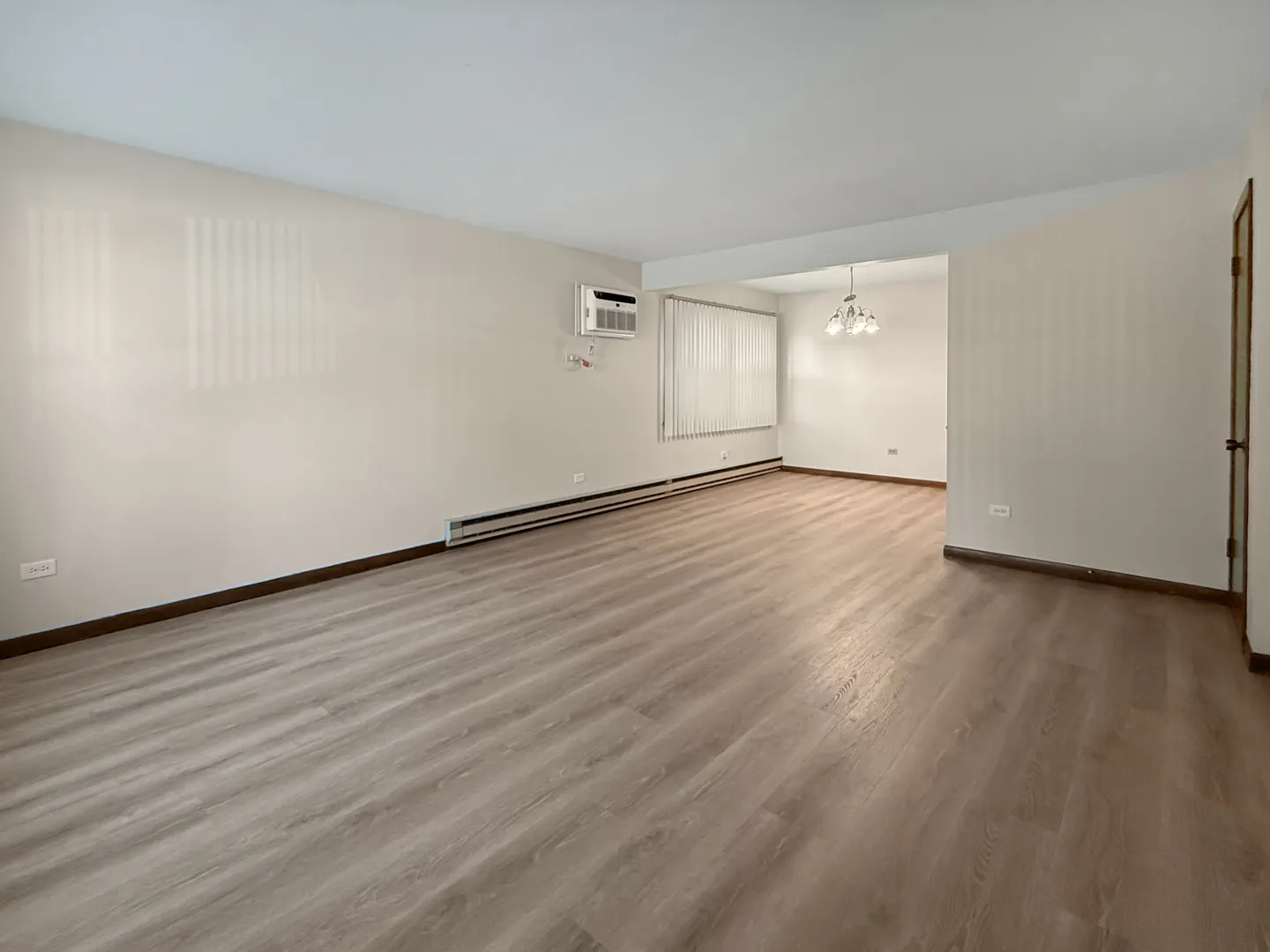 2025 Maple Road 1E IL