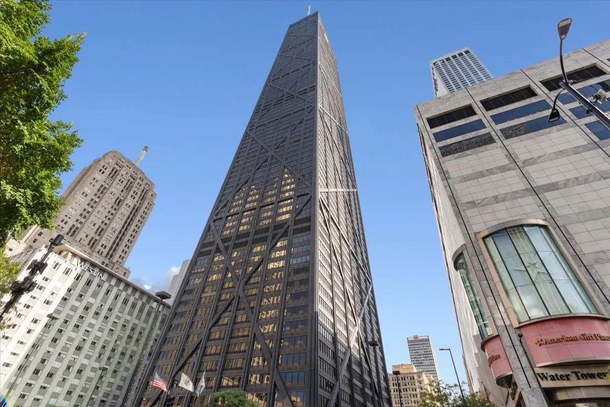 175 E Delaware Place 7008 IL