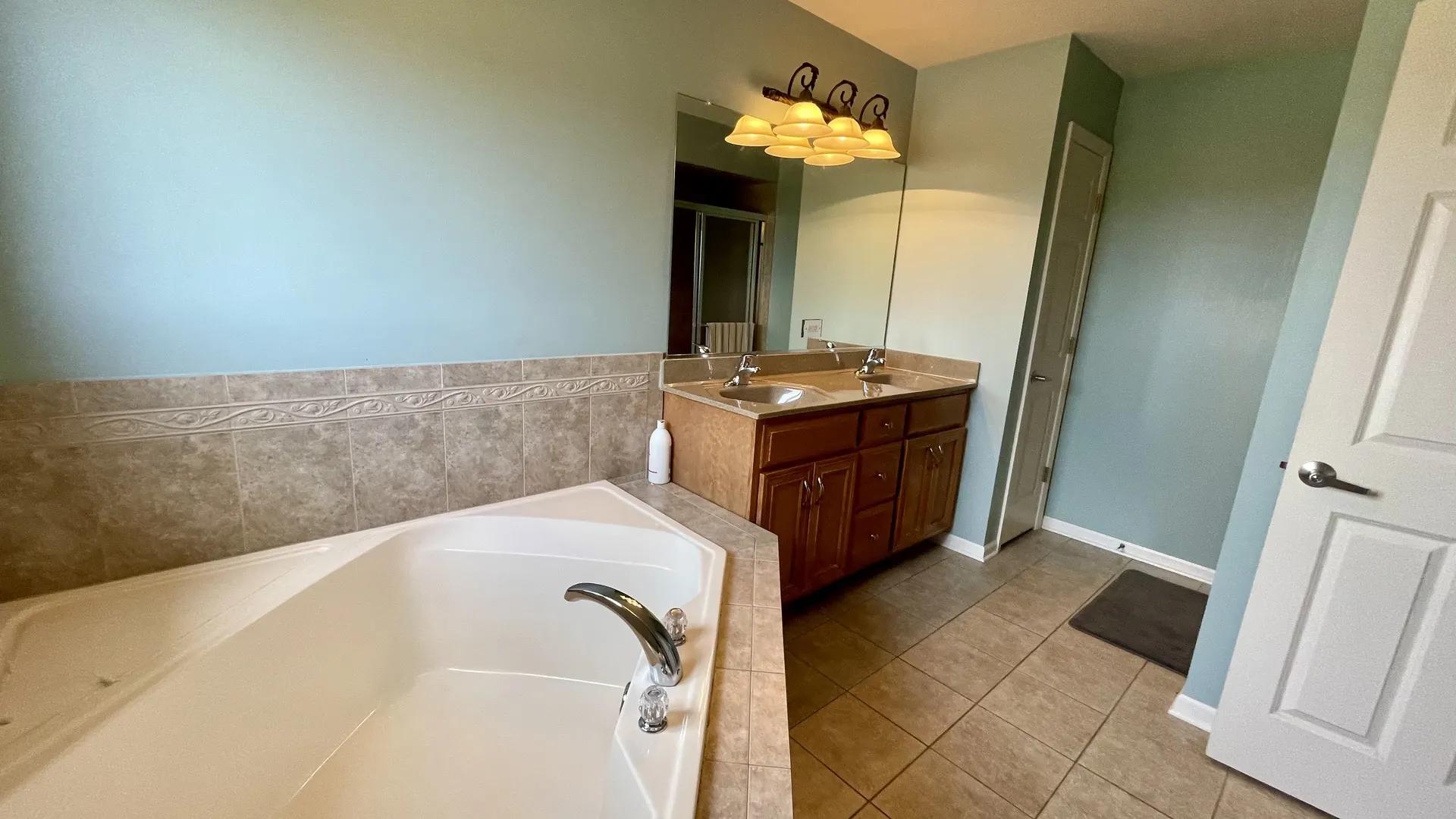 14042 Churchill Drive IL