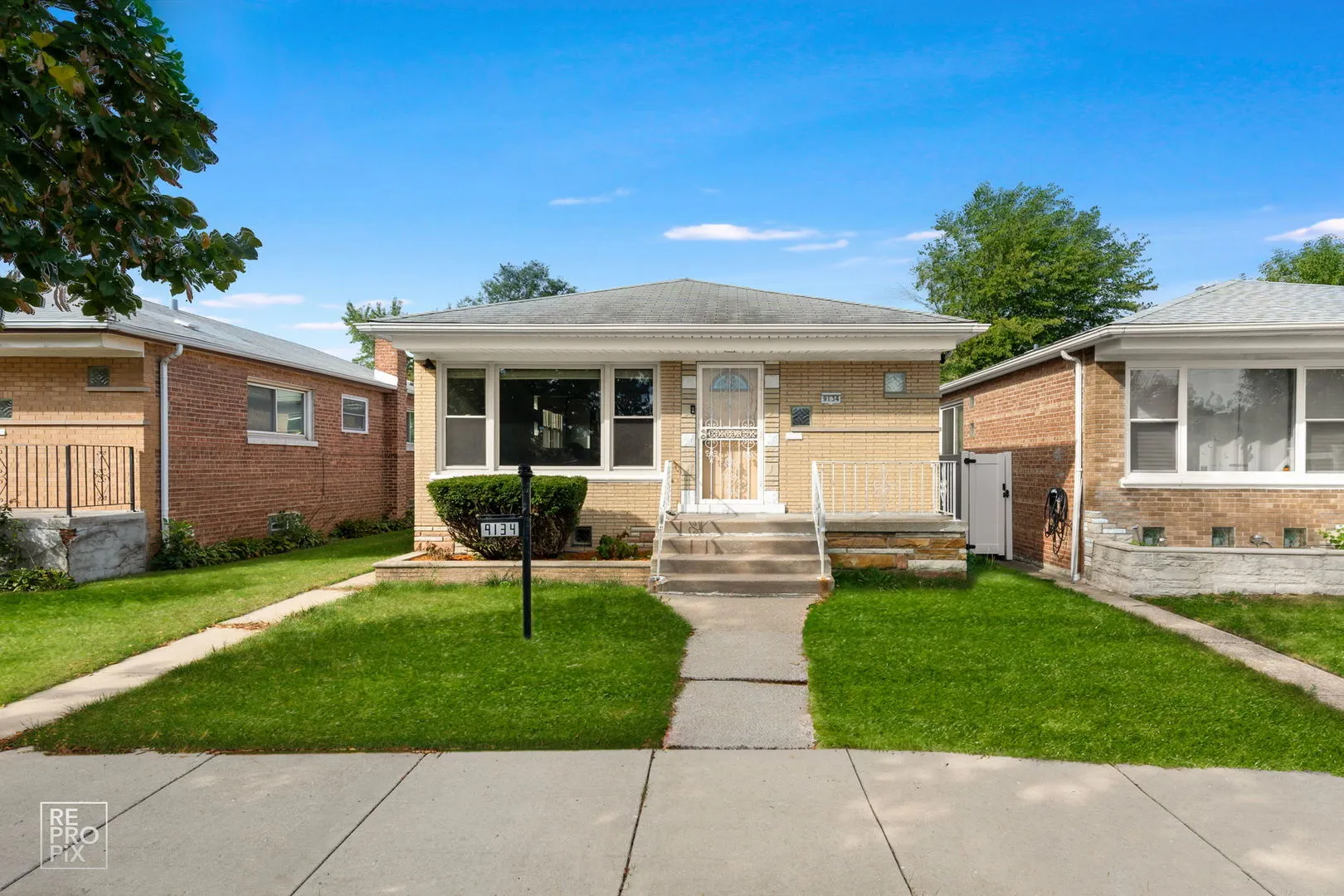 9134 S Marquette Avenue IL
