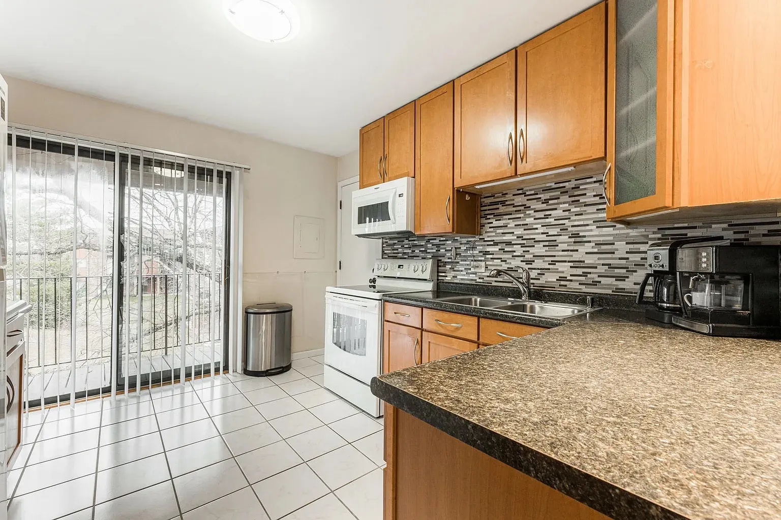 186 Dunteman Drive 301 IL