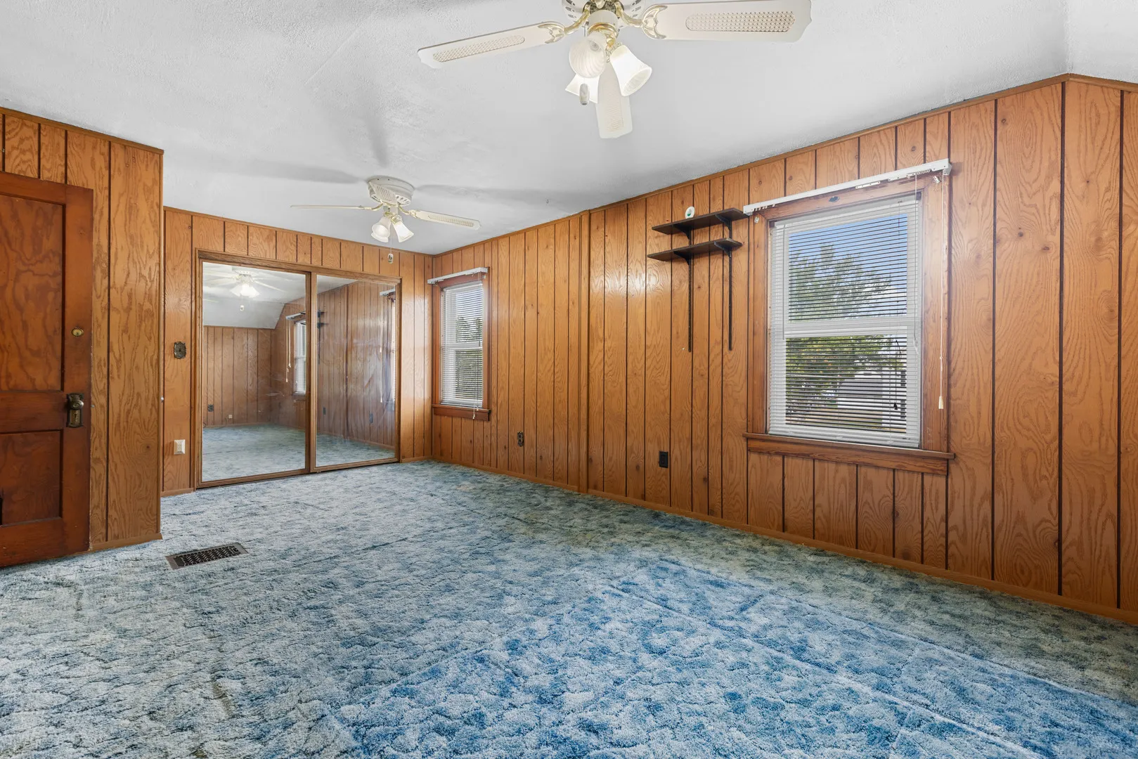 306 W Chicago Avenue IL