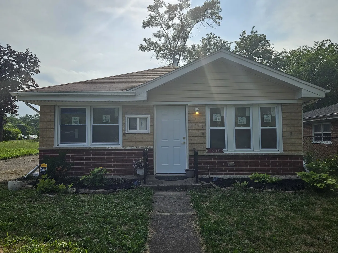 1650 Division Street IL