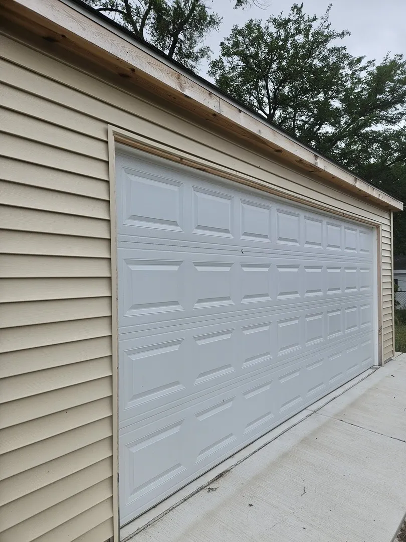 1650 Division Street IL