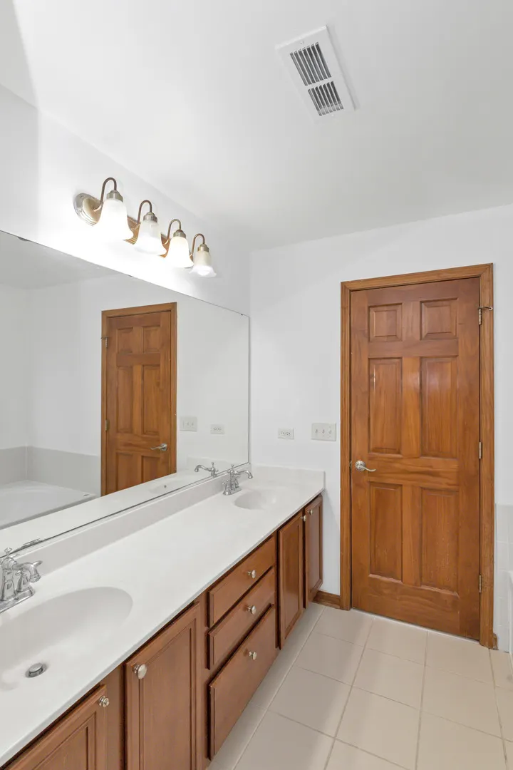 3311 LAFAYETTE Street IL