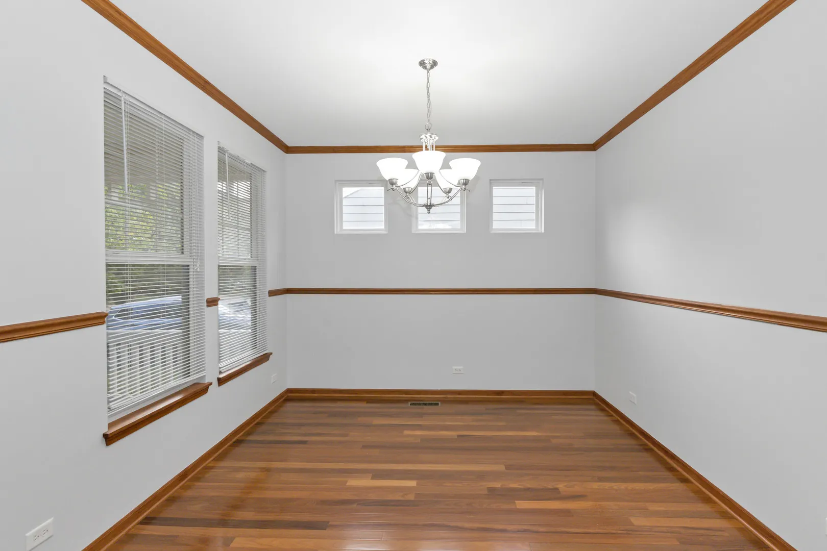 3311 LAFAYETTE Street IL