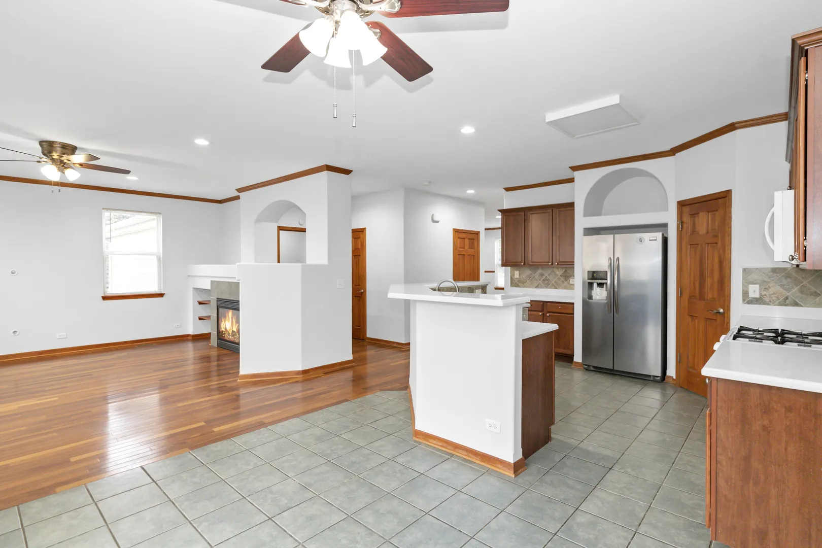 3311 LAFAYETTE Street IL