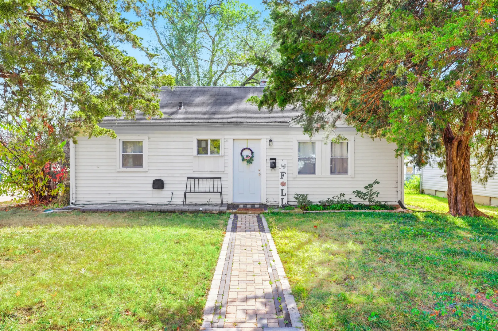 2804 Gladstone Avenue IL