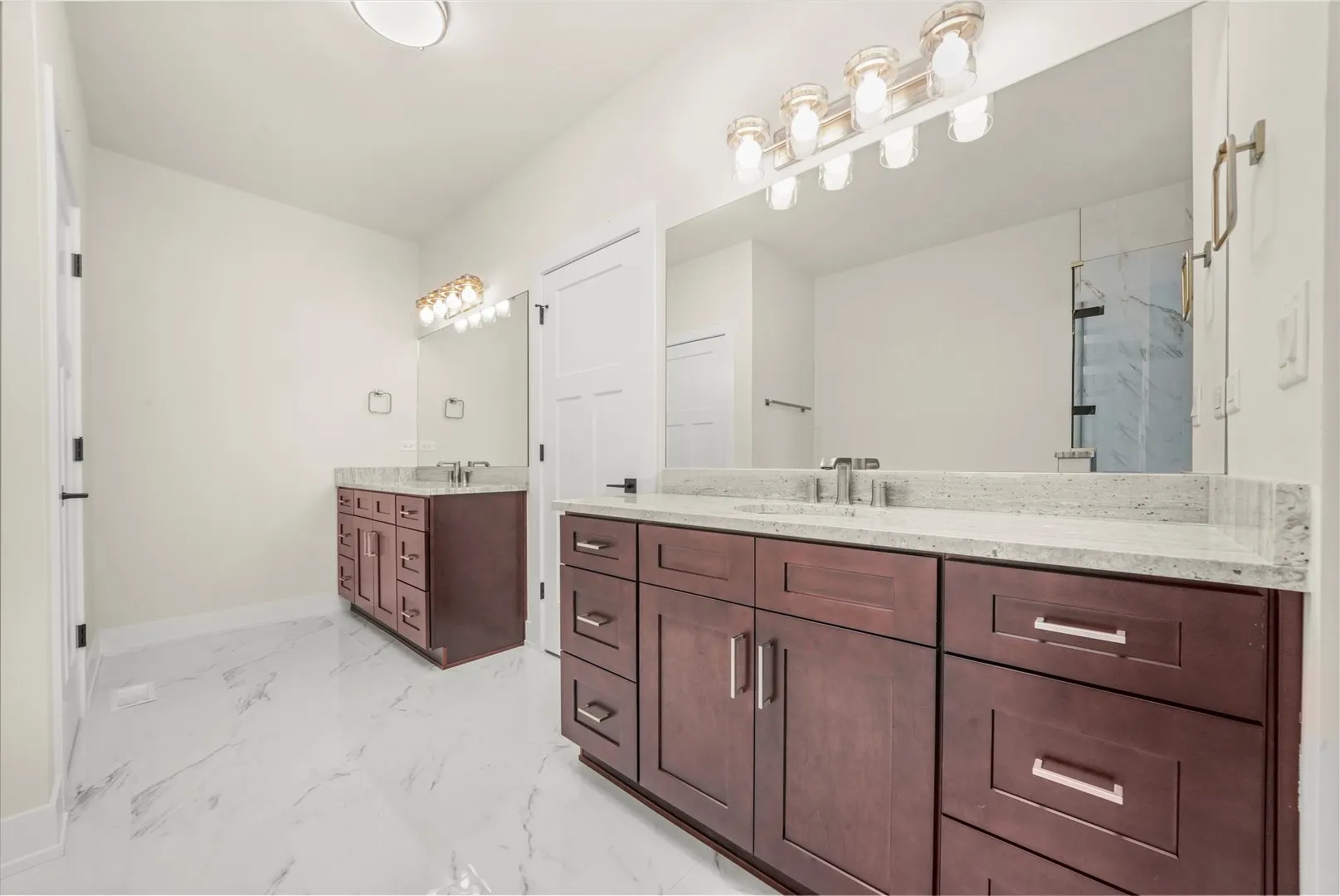 19508 Waterford Lane IL