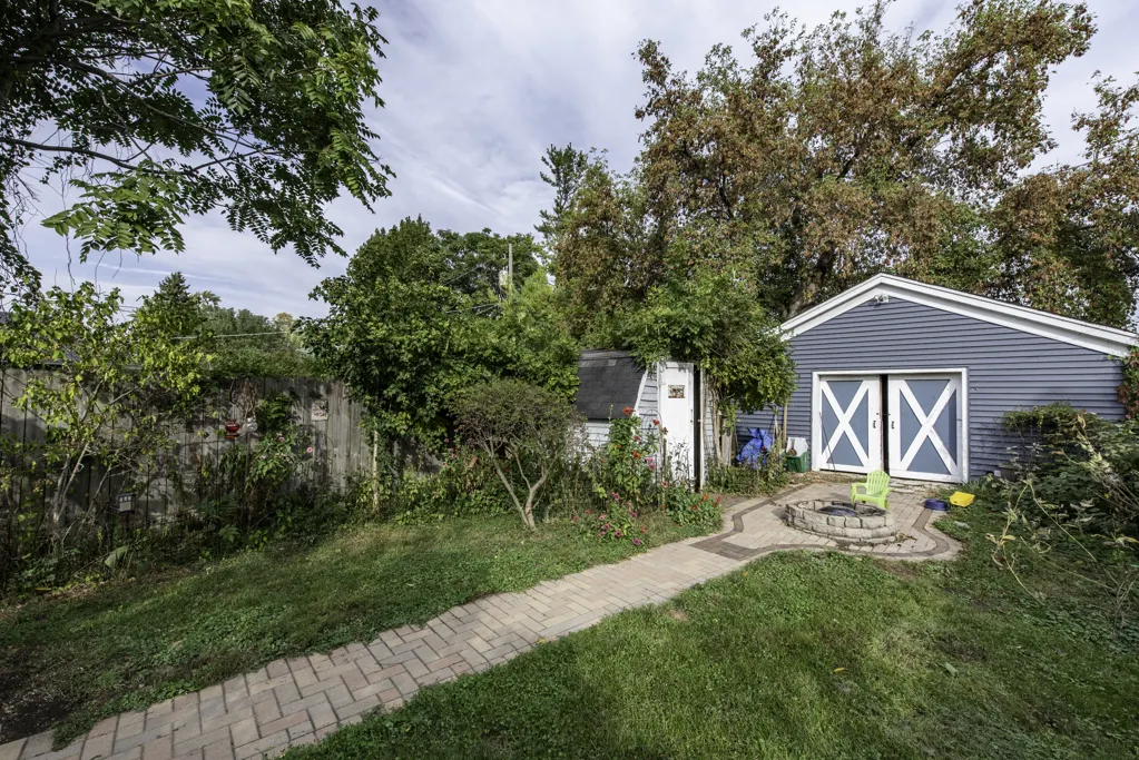 511 Chestnut Street IL