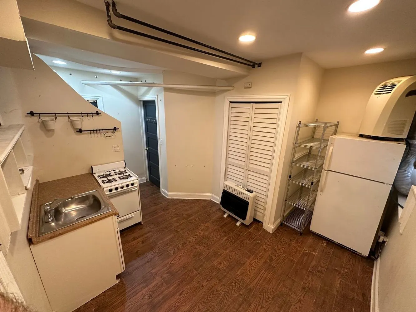 1308 W Byron Street GR IL