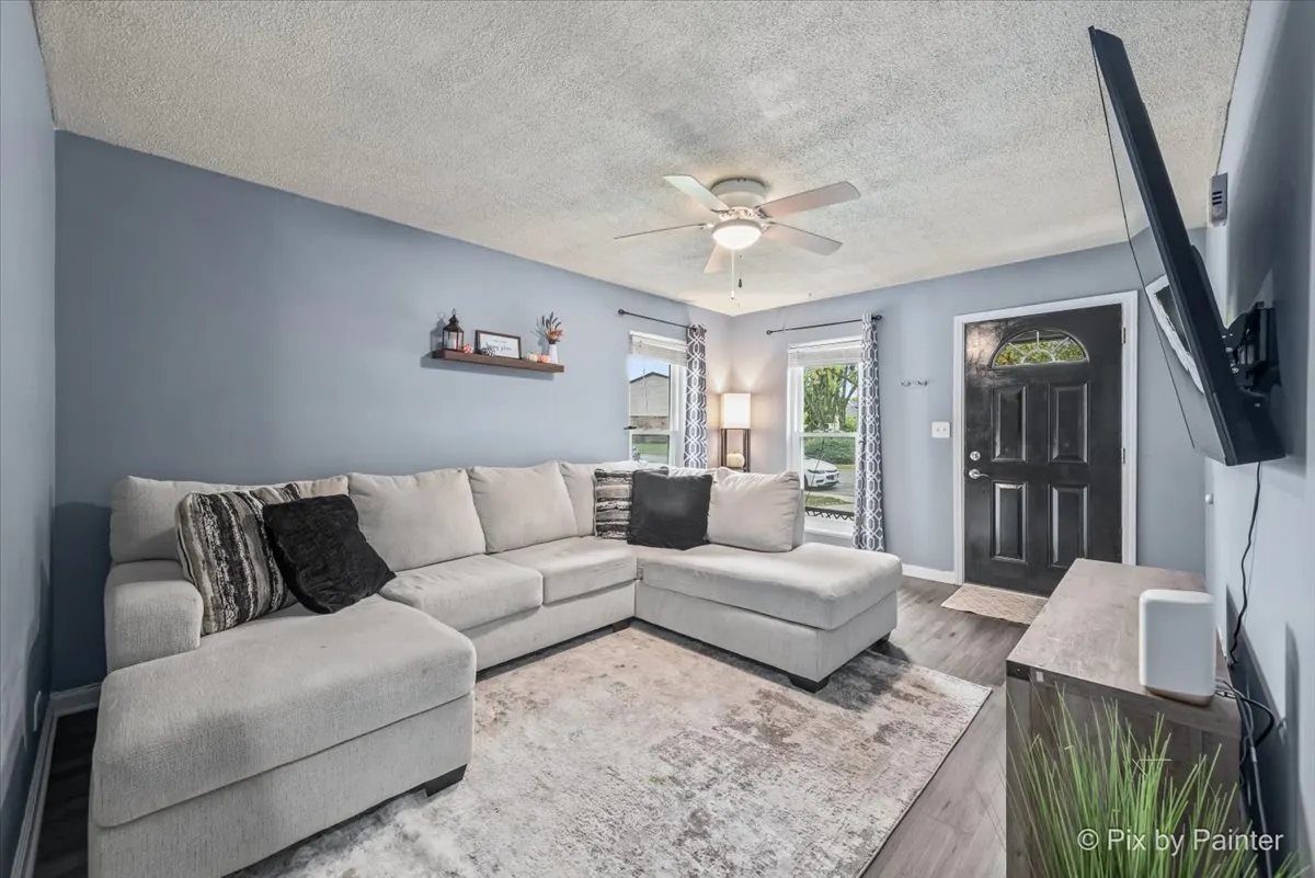 3S268 Twin Pines Drive IL