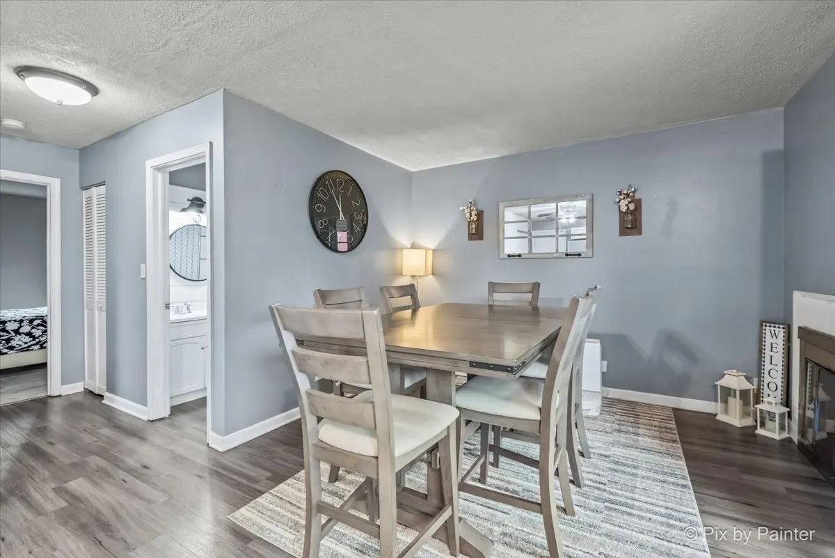 3S268 Twin Pines Drive IL