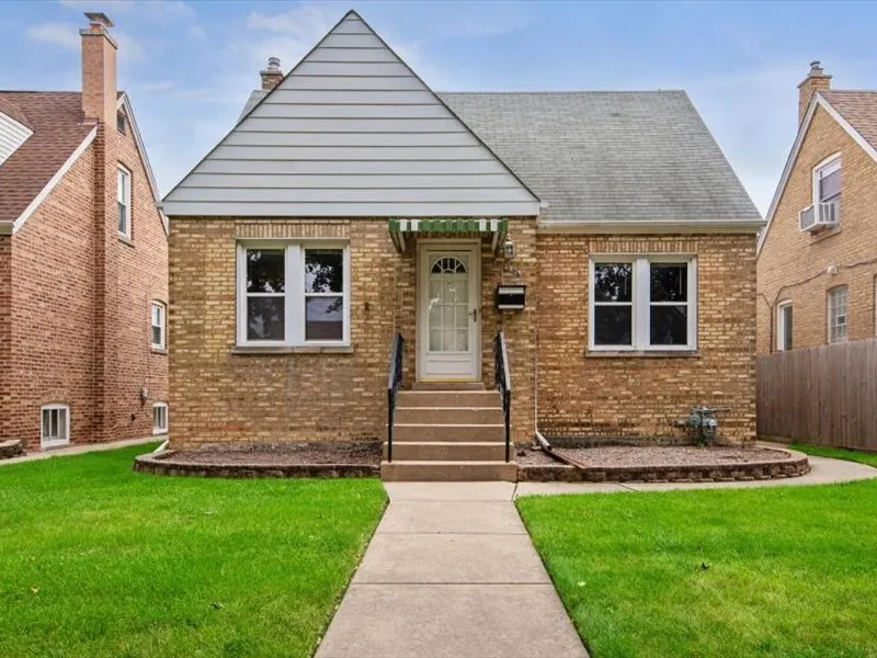 1625 N 73rd Court IL