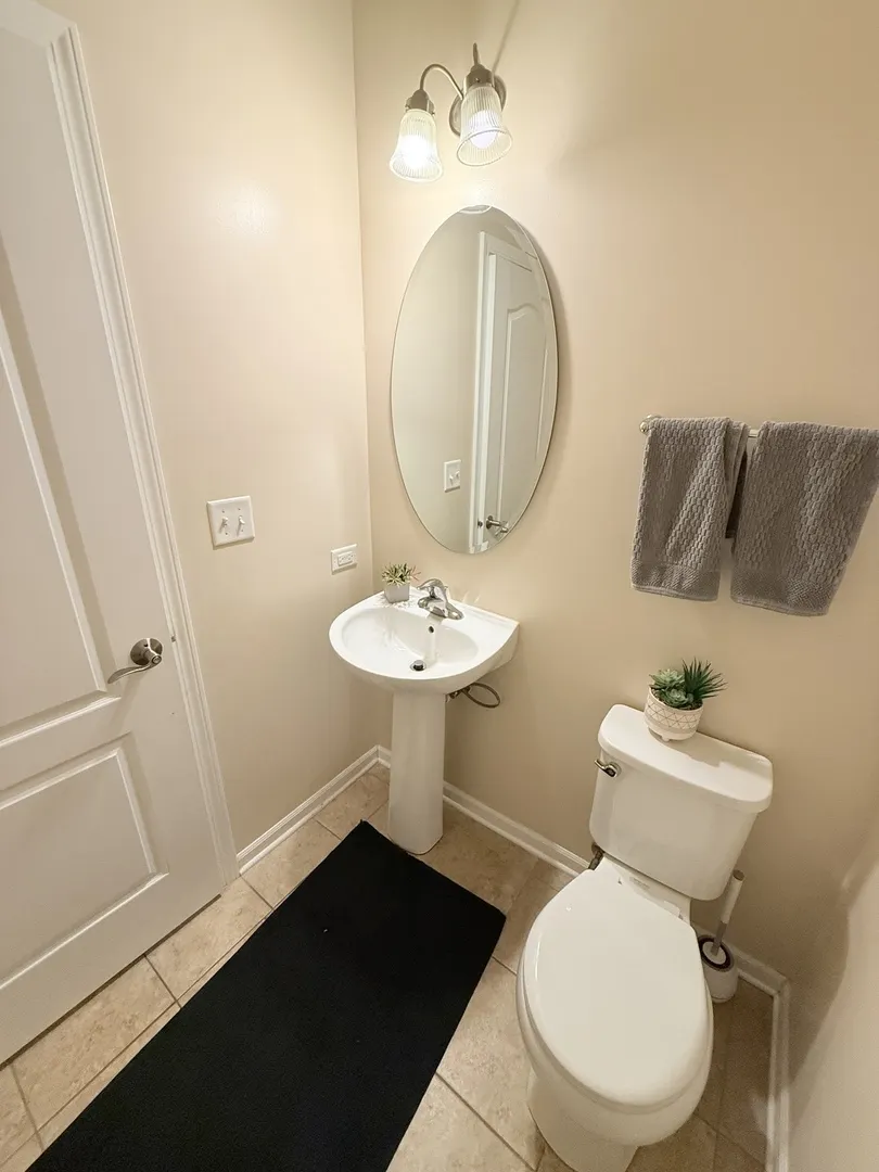 2572 Retreat Circle IL