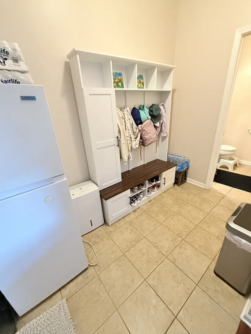 2572 Retreat Circle IL