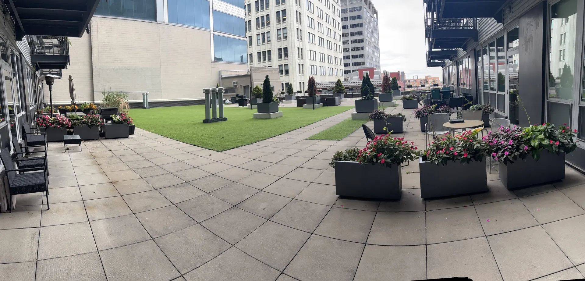565 W Quincy Street 1216 IL
