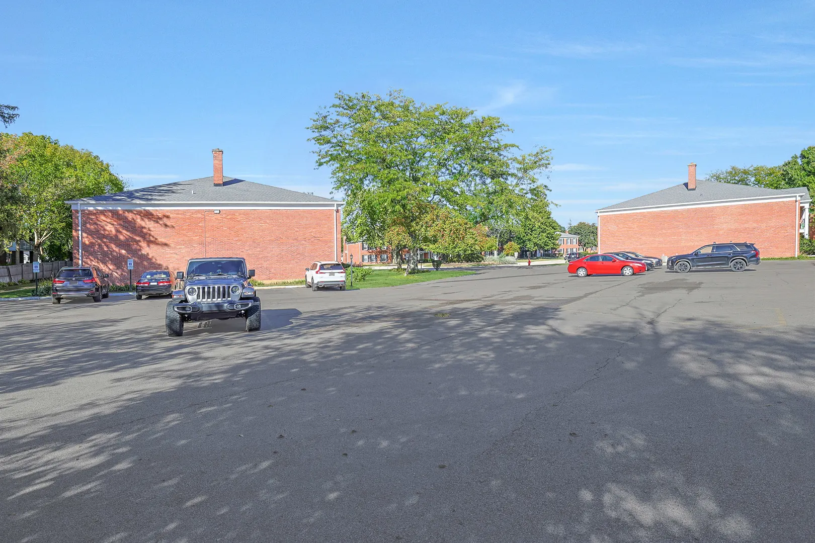 520 Shorely Drive 203 IL