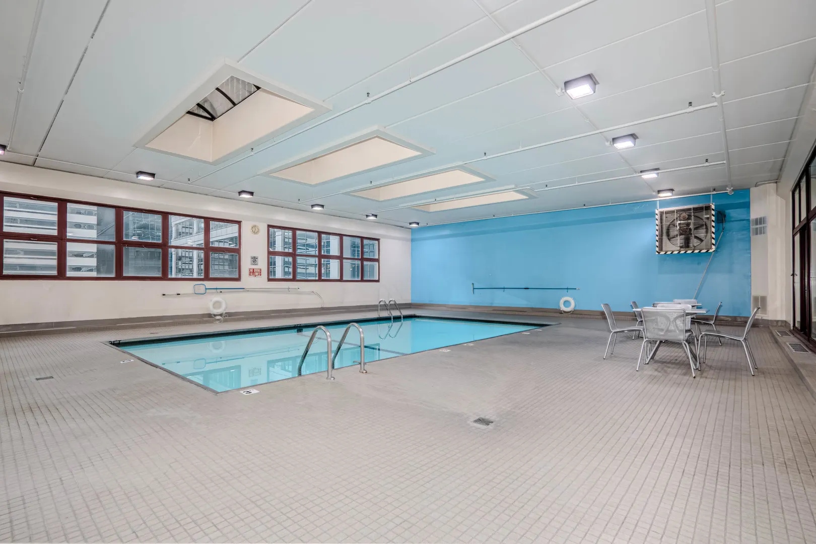 200 N Dearborn Street 2105 IL