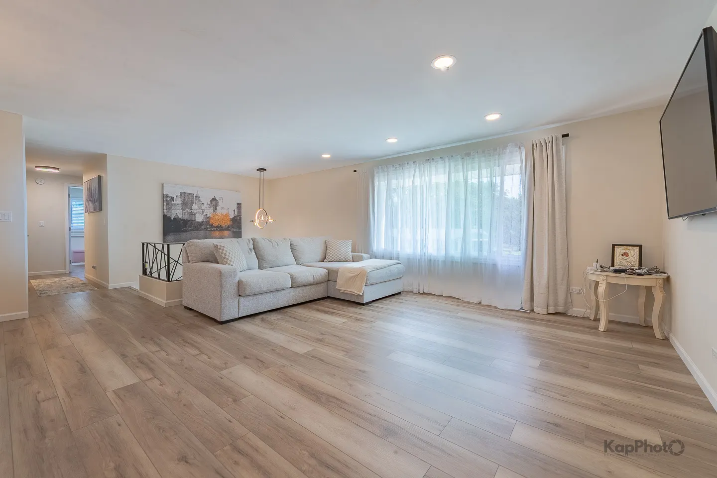 818 Brentwood Court IL
