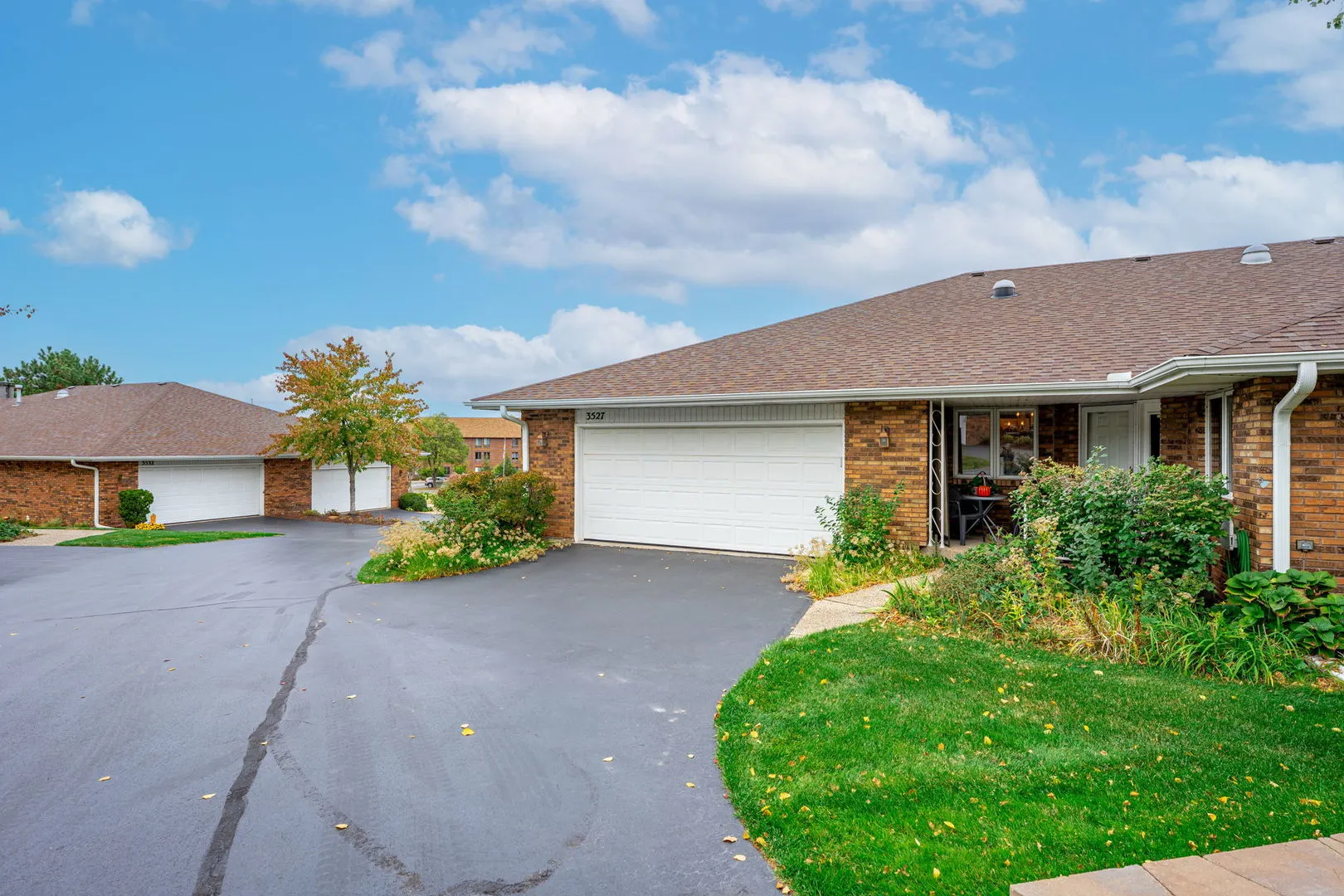 3527 Inglenook Lane 3527 IL