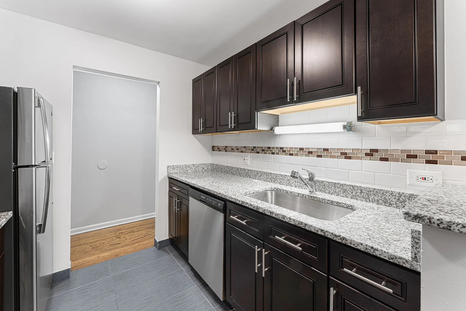 6001 N Kenmore Avenue 304 IL