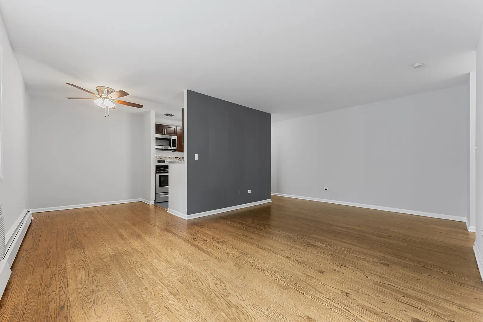 6001 N Kenmore Avenue 304 IL