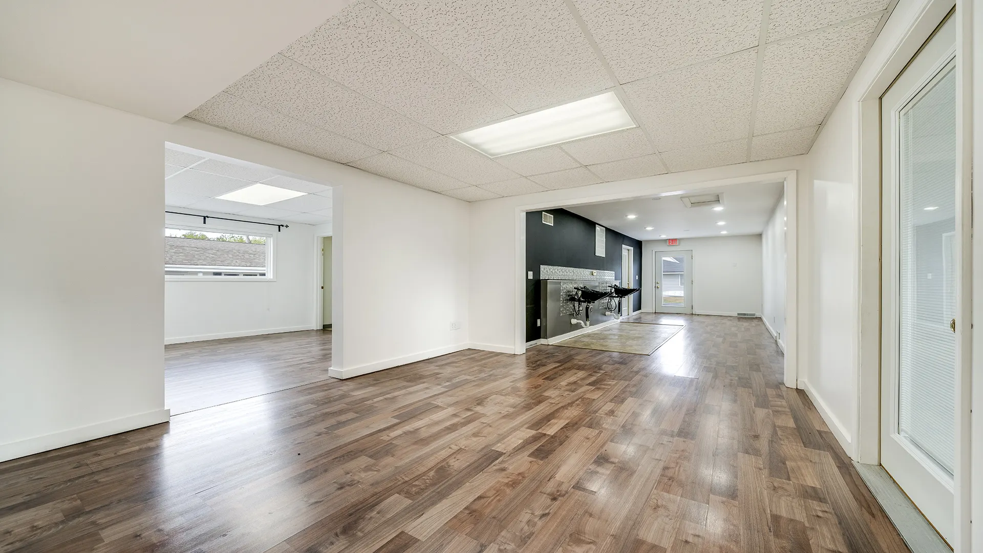 511 W Blackhawk Drive IL