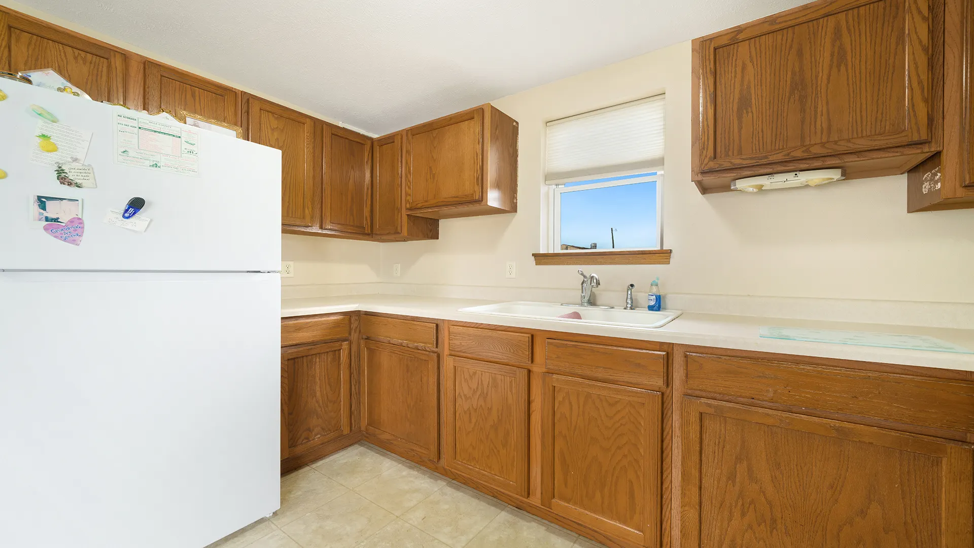 511 W Blackhawk Drive IL