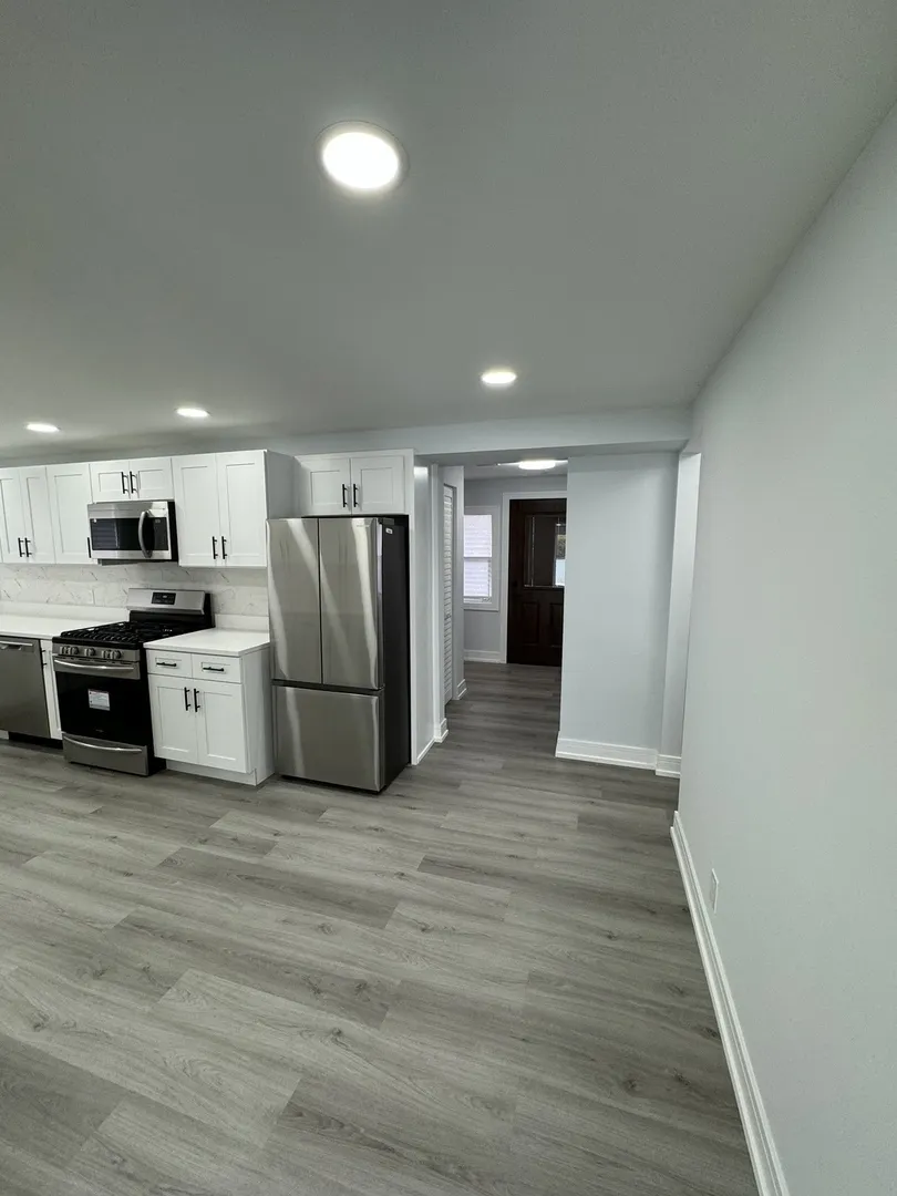 33670 N Lake Shore Drive IL