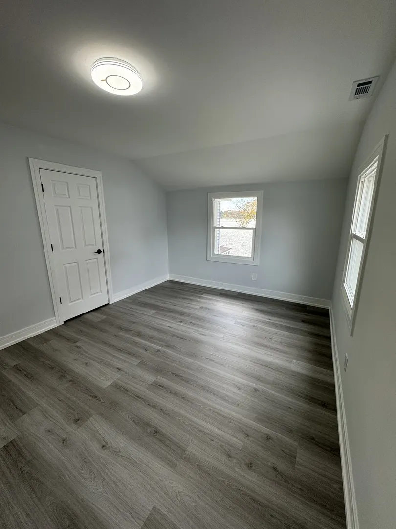 33670 N Lake Shore Drive IL