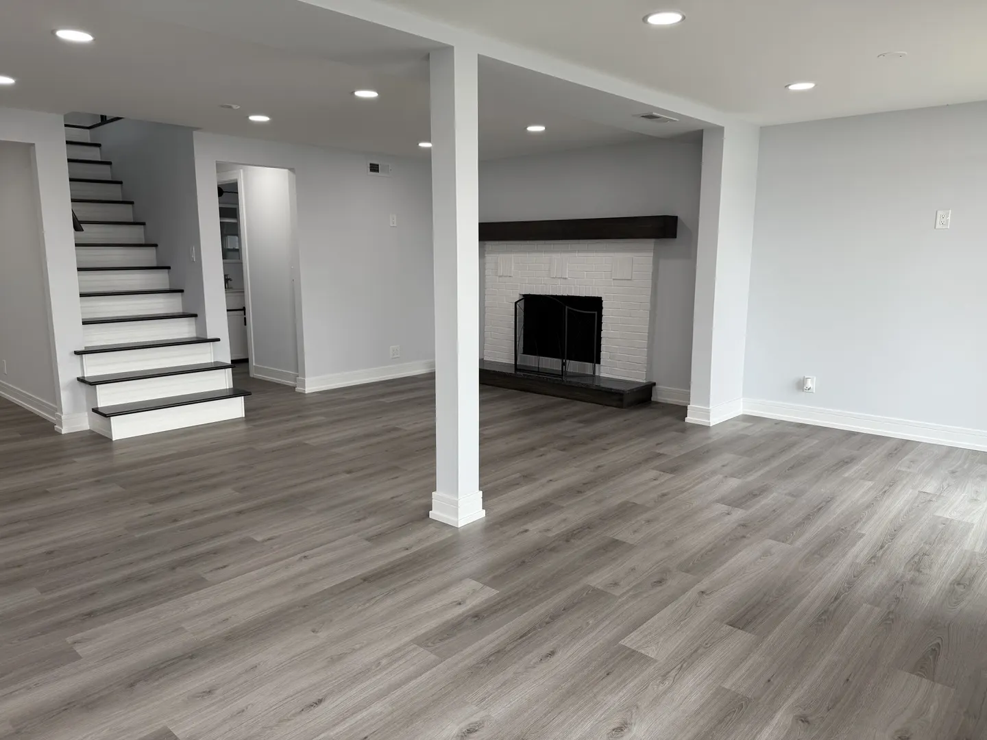 33670 N Lake Shore Drive IL