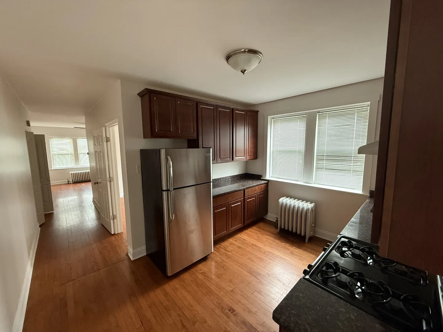 5521 W Farragut Avenue 3E IL
