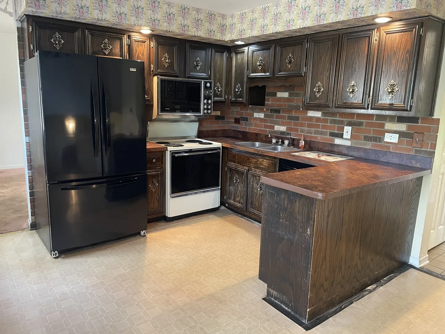 202 Oak Drive IL