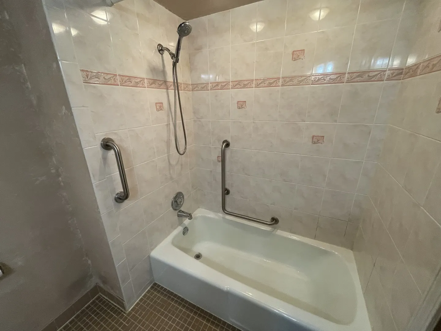 202 Oak Drive IL