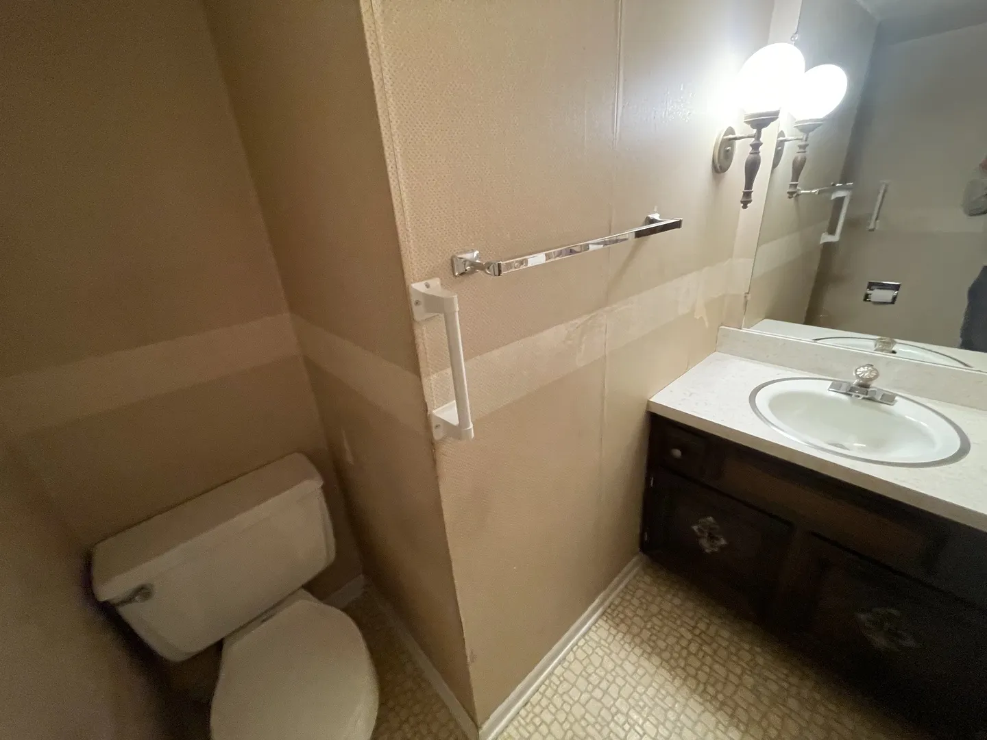 202 Oak Drive IL