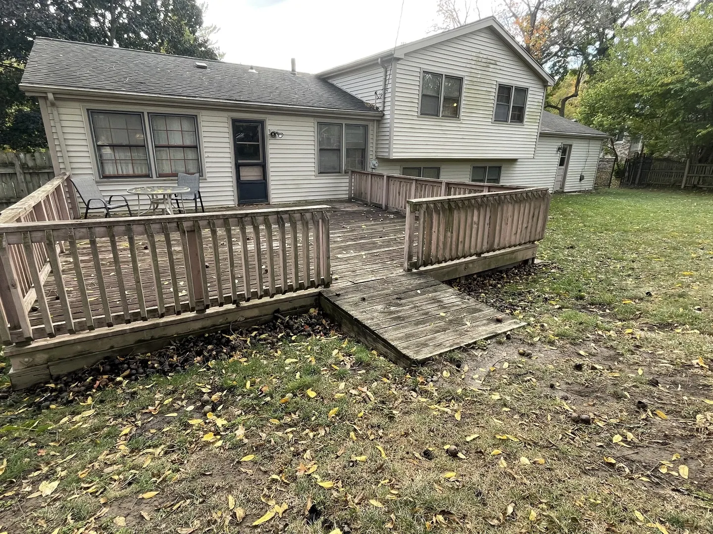 202 Oak Drive IL
