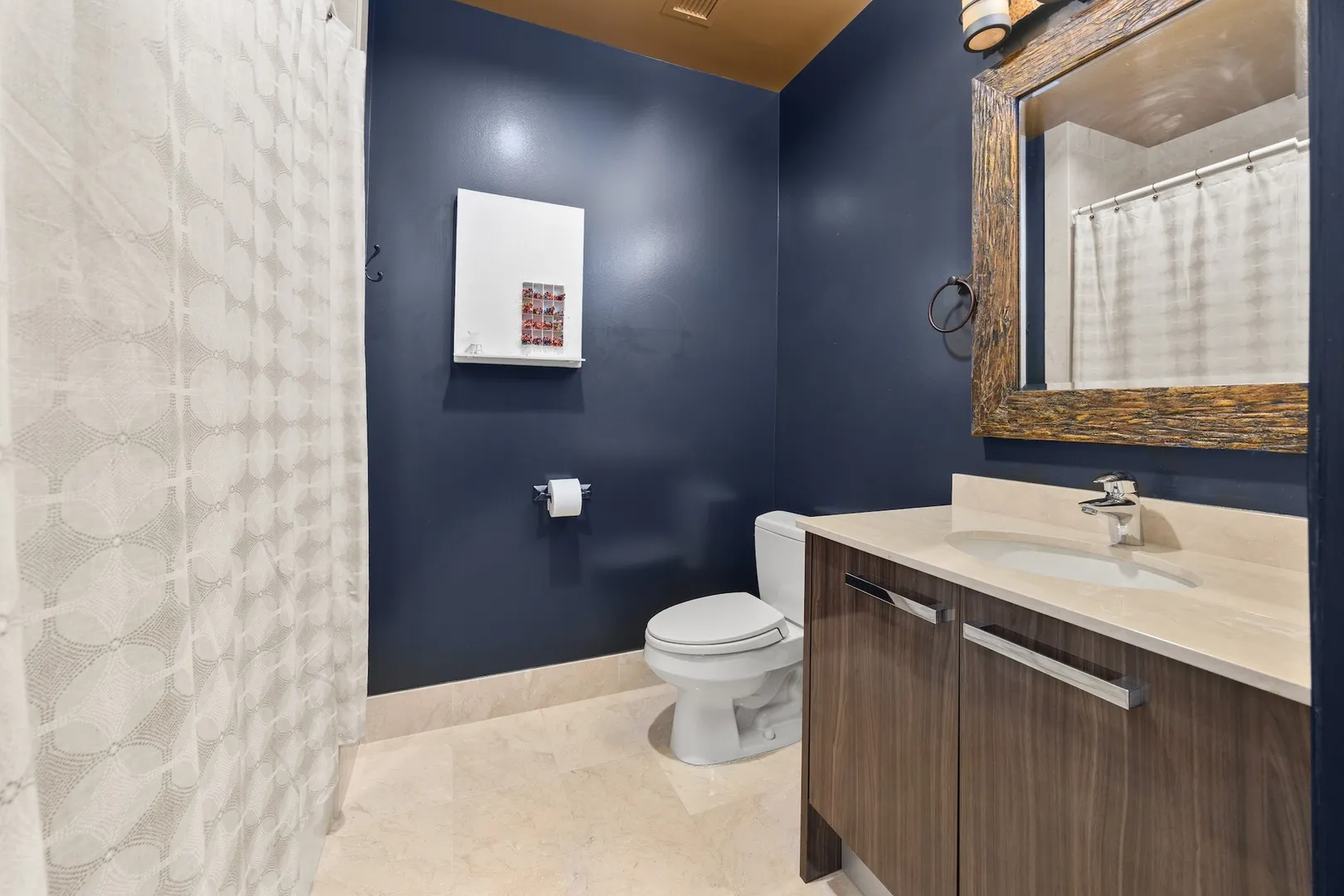 10 E Delaware Street 27E IL