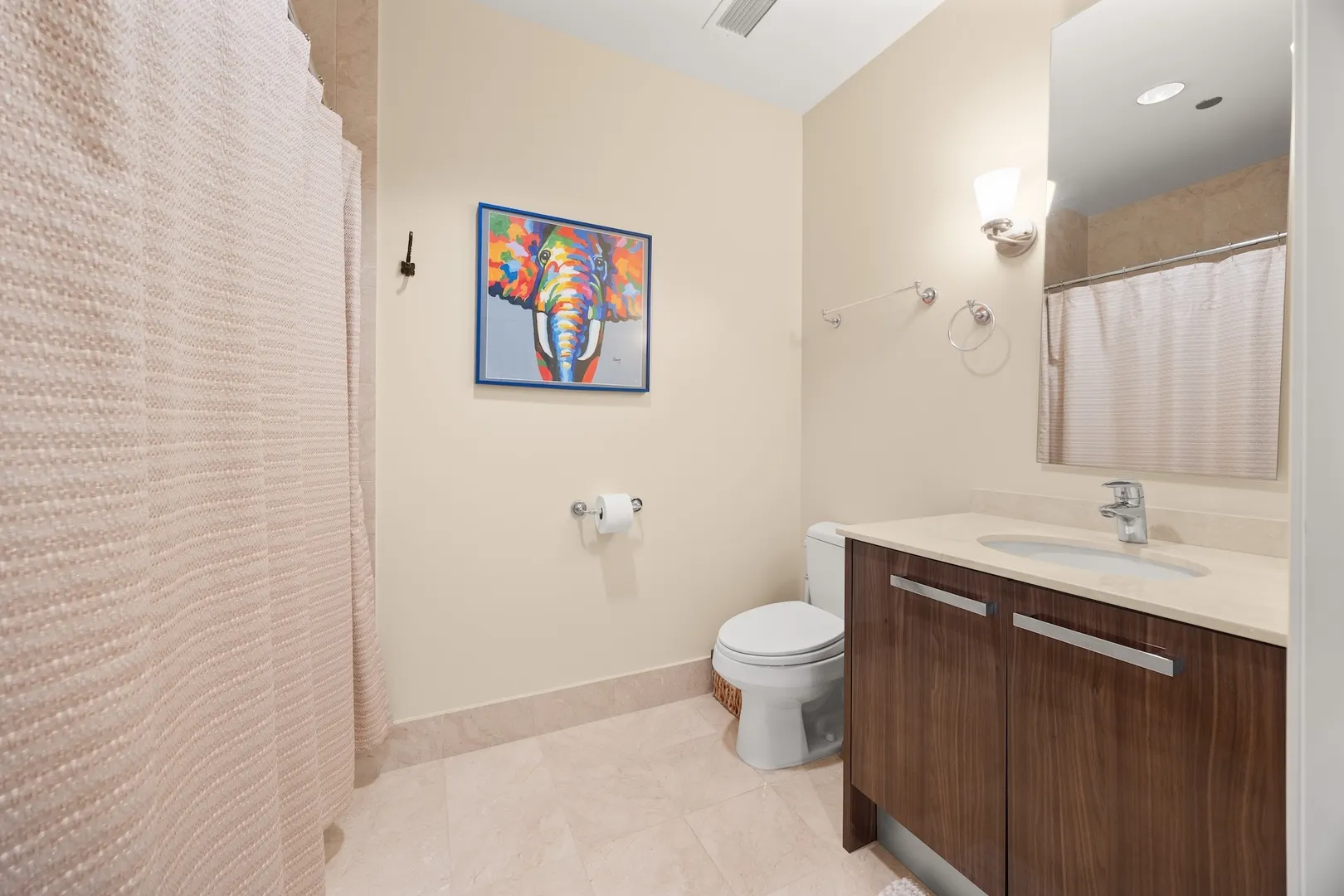 10 E Delaware Street 27E IL