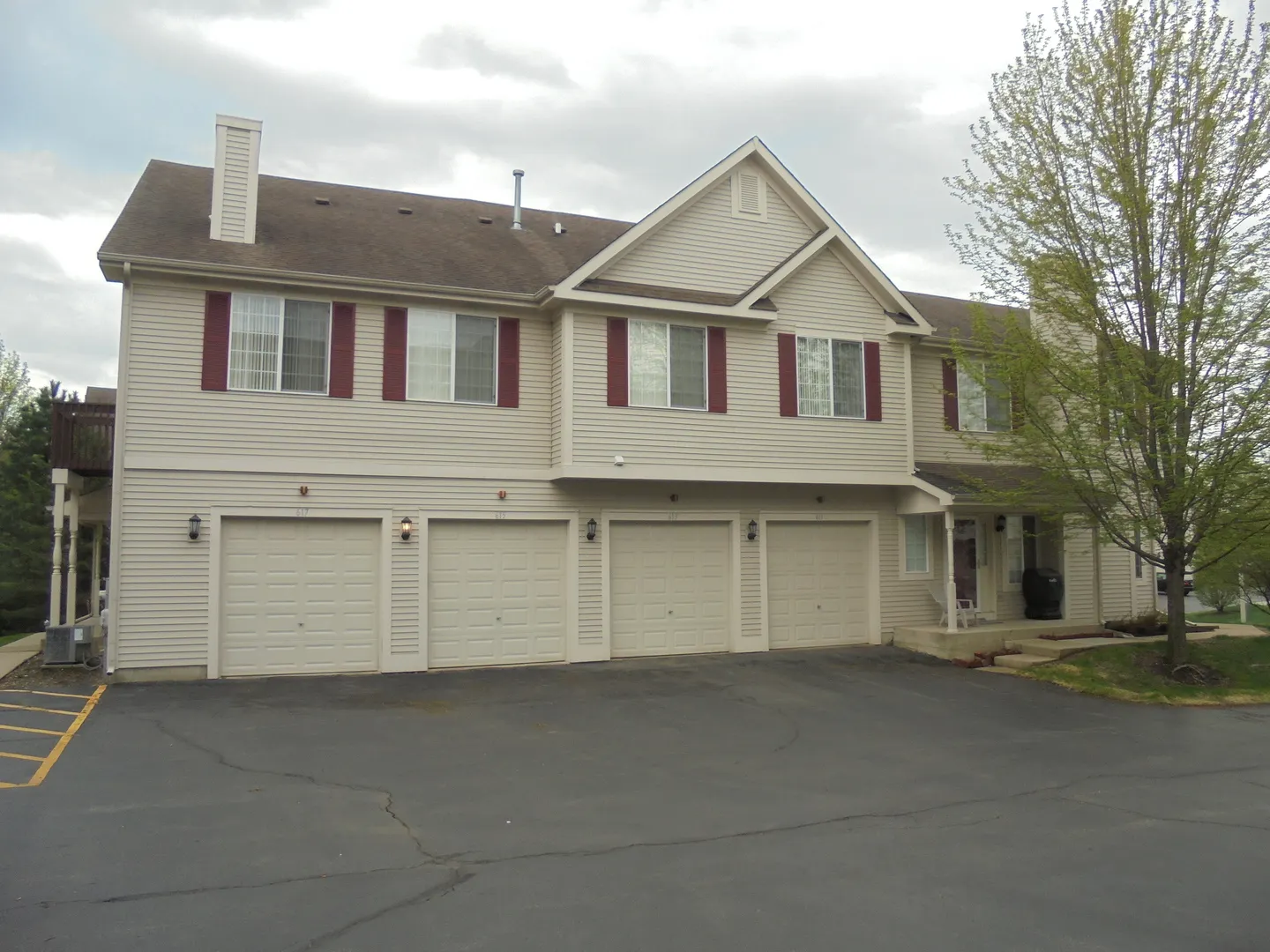 615 Windsor Drive IL