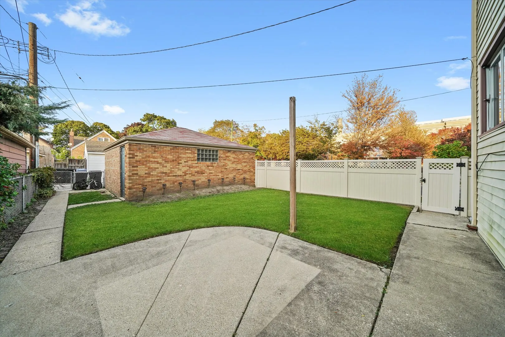 5400 W Berteau Avenue IL