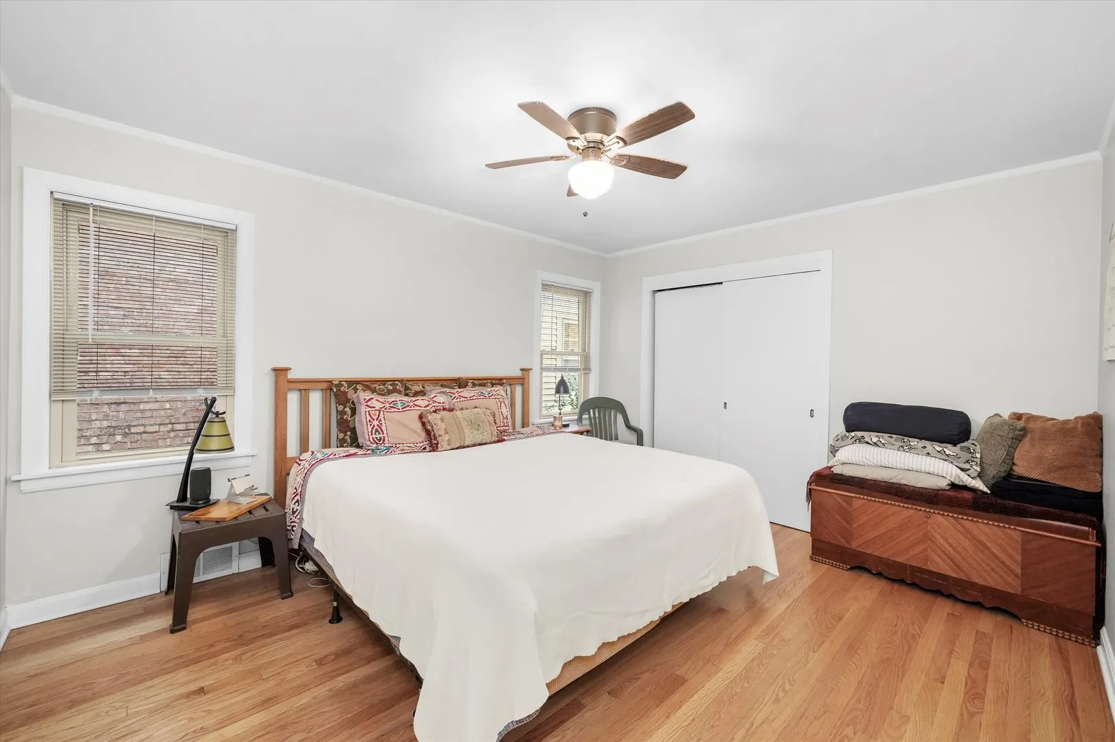 5400 W Berteau Avenue IL